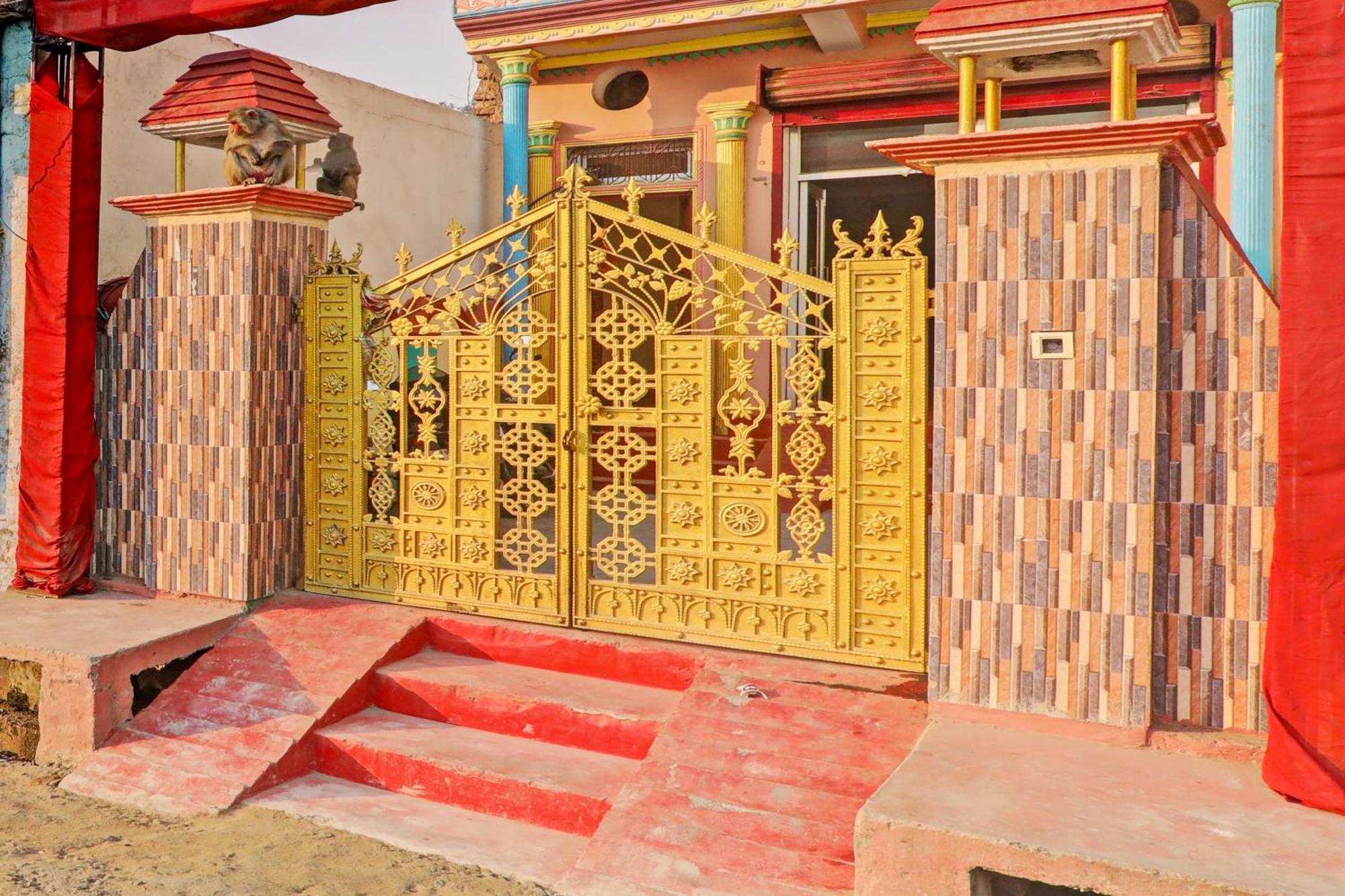 Hotel O Home Om Marriage Hall Ayodhya Экстерьер фото